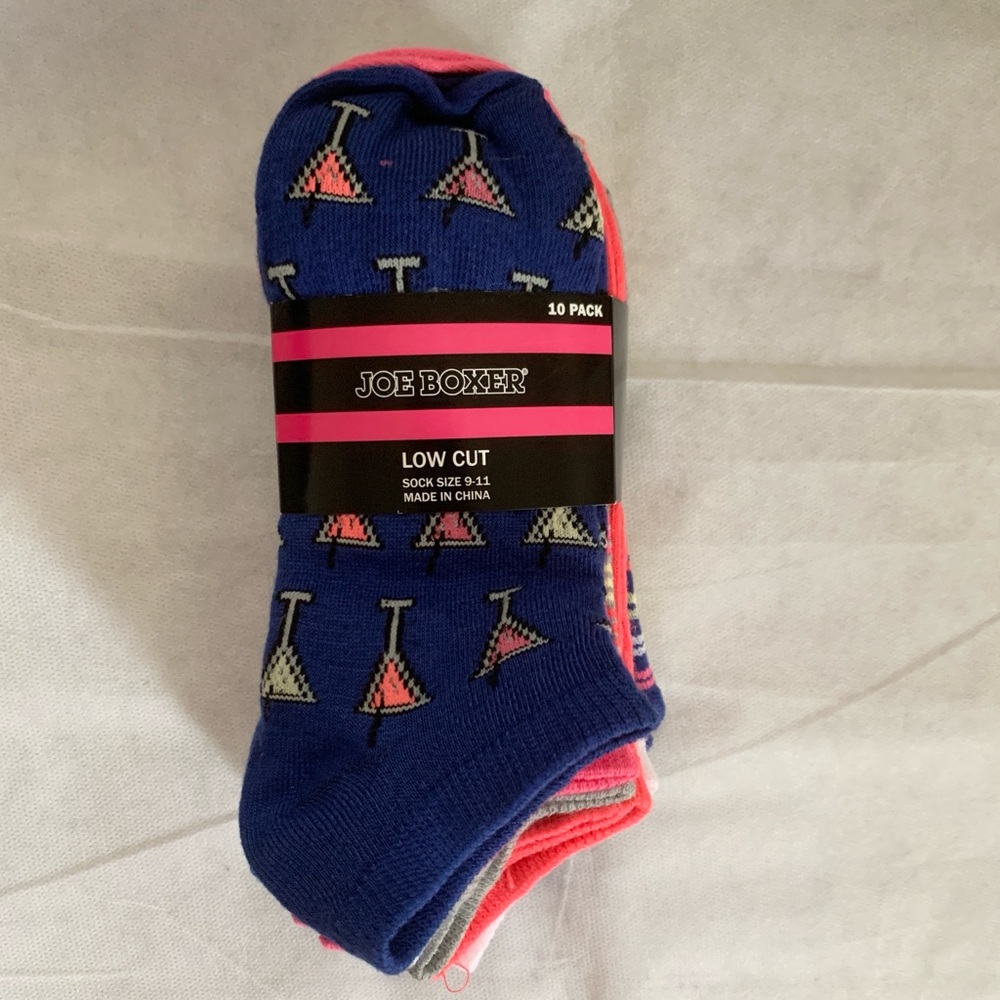 NWT Joe Boxer Women's Low Cut Socks - Blue and Pink Martini Pattern